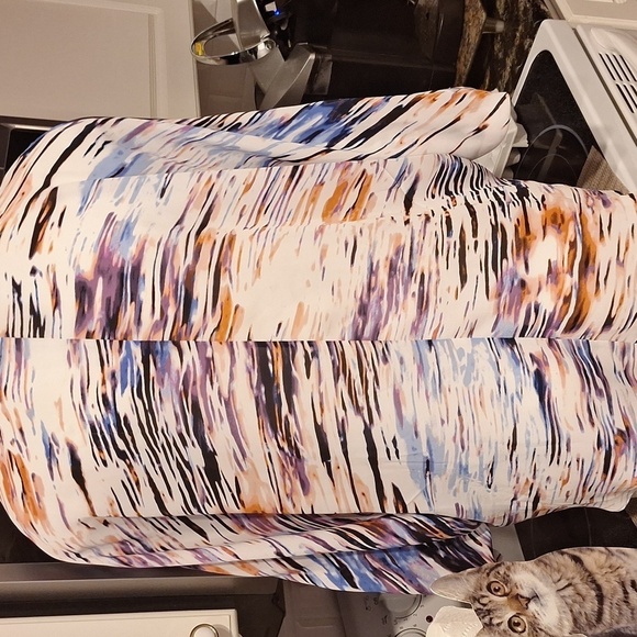 B womens Jennifer Lopez 3/4 sleeve regular size top XL - Picture 2 of 4